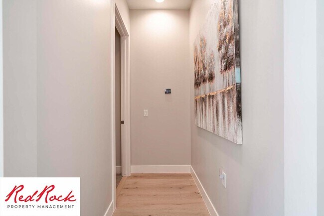 Building Photo - 2 Bedroom Fully Furnished Home In Sun River Community for 55 years and older with a firm 6 Month ...