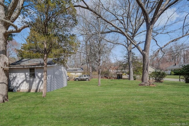 Building Photo - 15 Community Rd