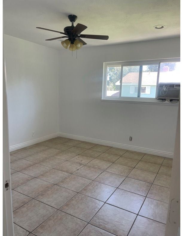 Building Photo - 19756 Kingswood Ln