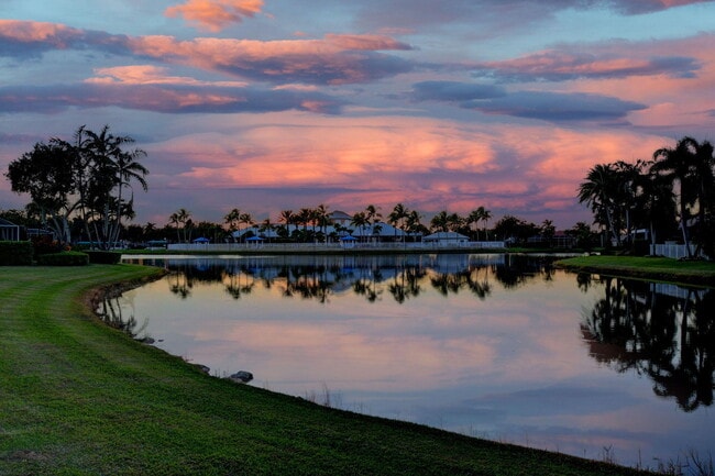 Building Photo - 2245 Sapphire Cir