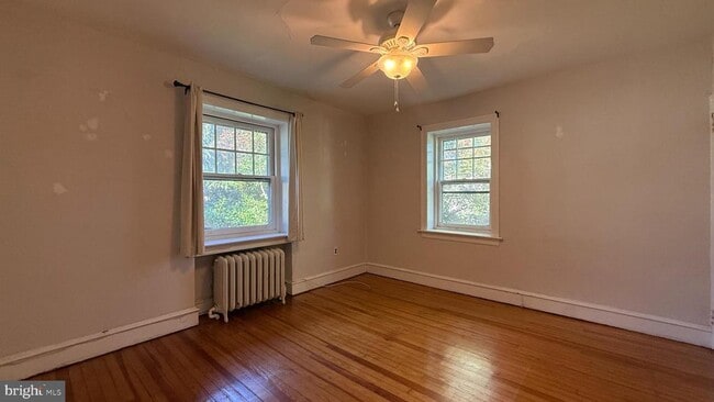 Building Photo - 316 Gerard Ave