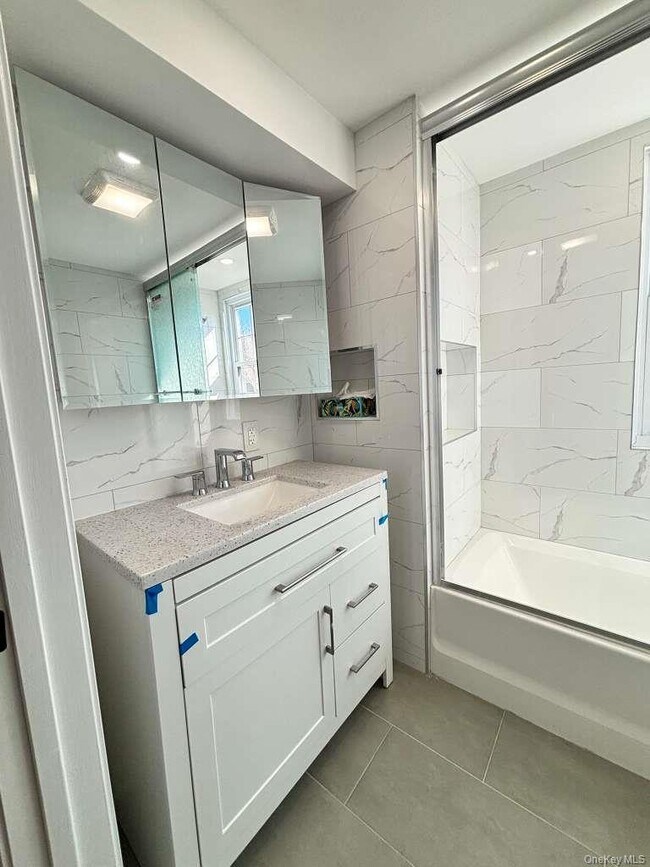 Building Photo - 70 Appletree Ln