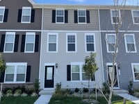Building Photo - 203 Presidents Pointe Ave
