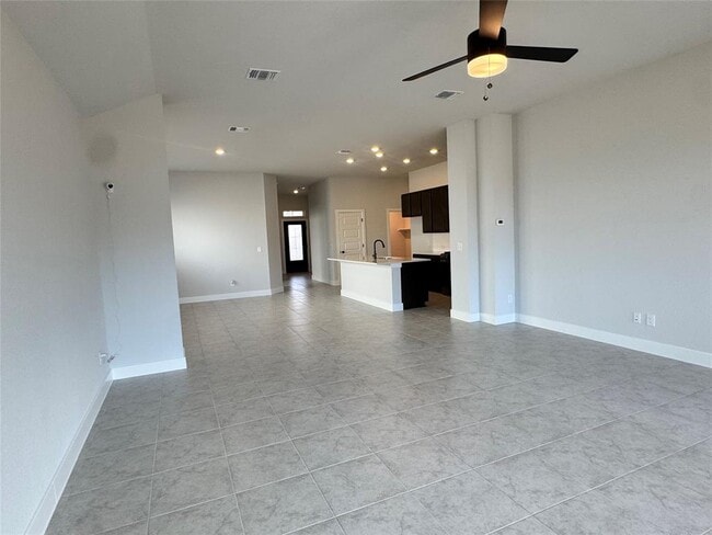 Building Photo - 277 Coleto Tr