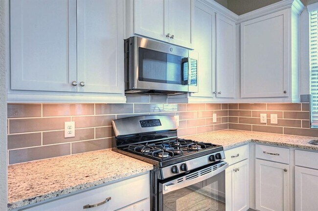 Building Photo - 8739 Tubelo Mill Dr