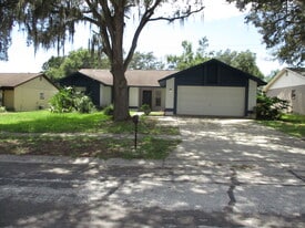 Building Photo - 3006 Annadale Cir