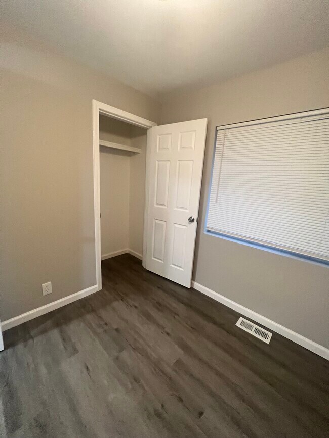 Building Photo - 3518 Glentown Ln