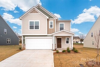 Building Photo - 108 Rock Ave