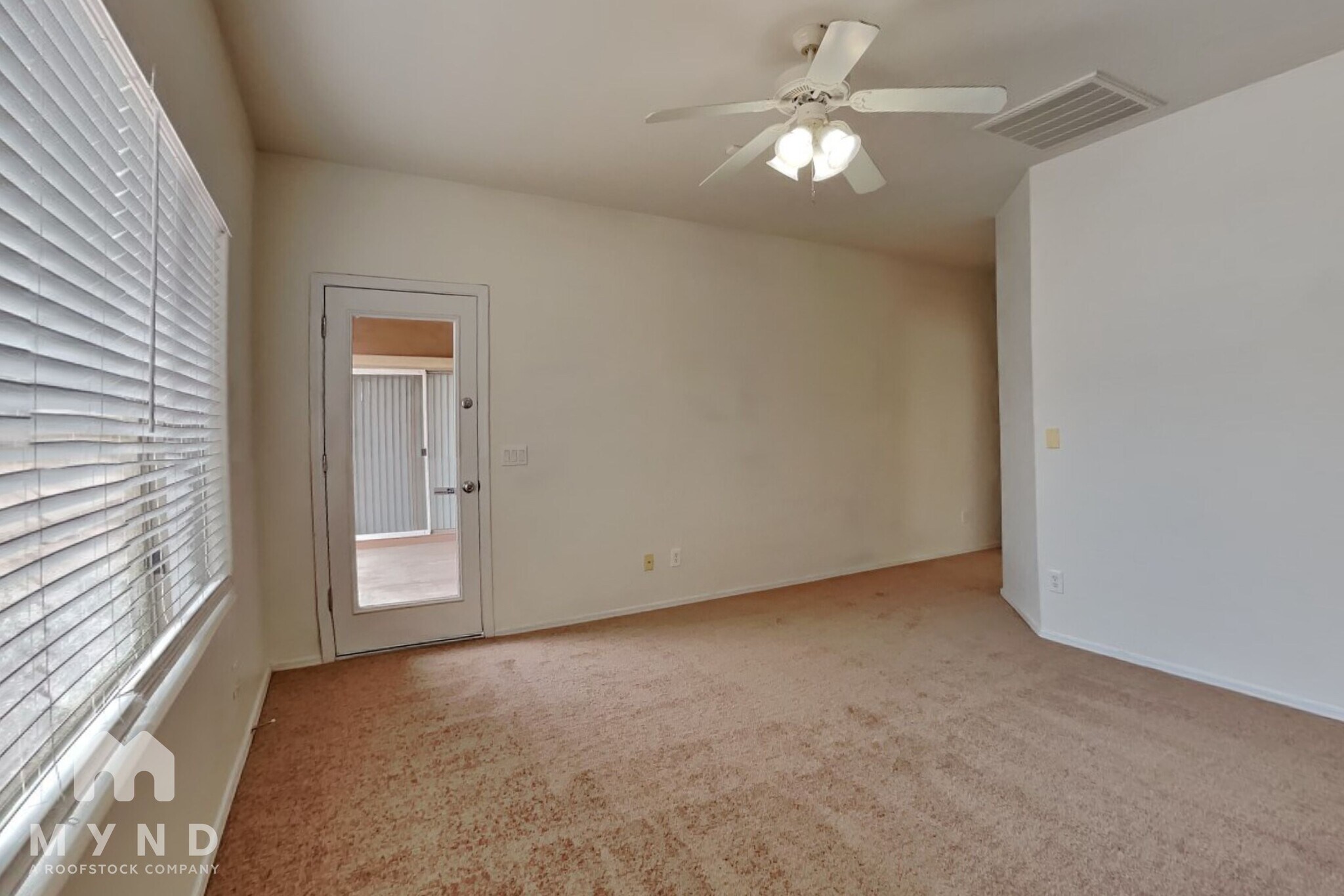 Building Photo - 9928 W Marguerite Ave