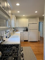 Building Photo - 52 Mt Vernon St