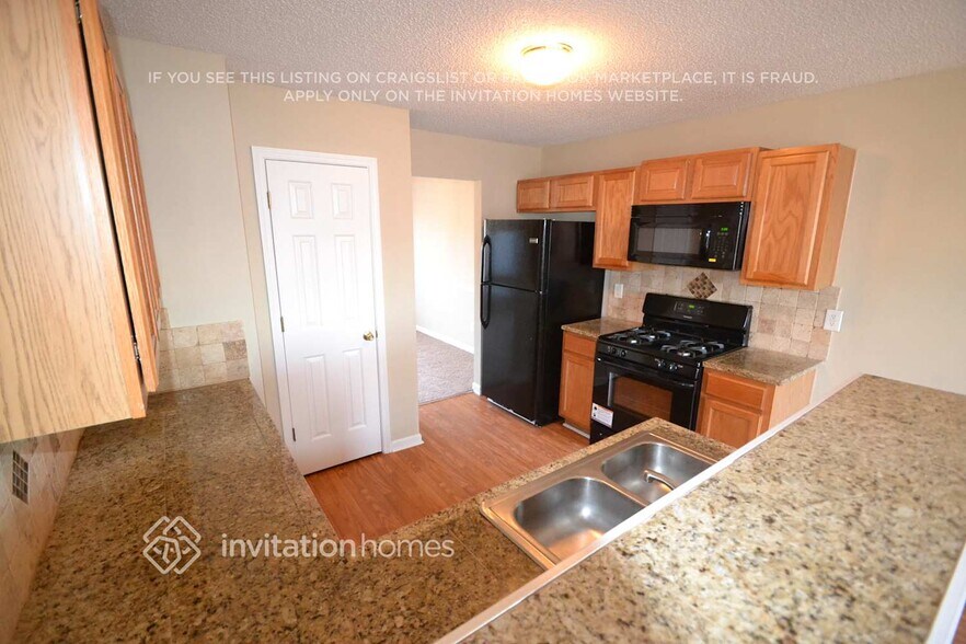 Building Photo - 4169 Donna Way