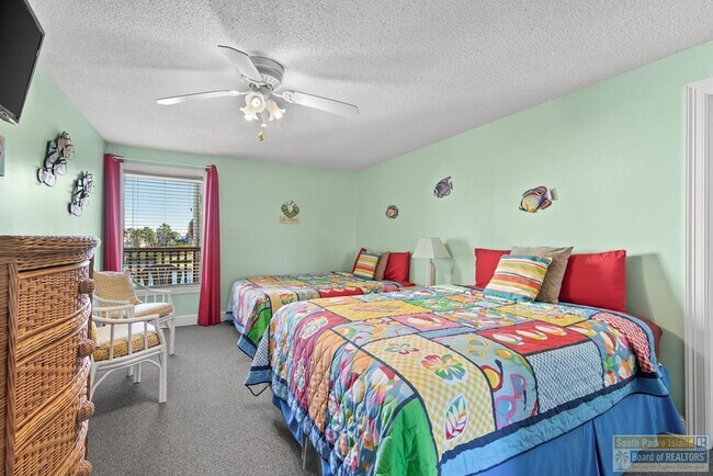 Building Photo - 6201 Padre Blvd