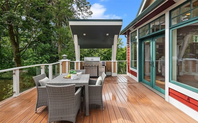 Building Photo - 4155 212th Way SE