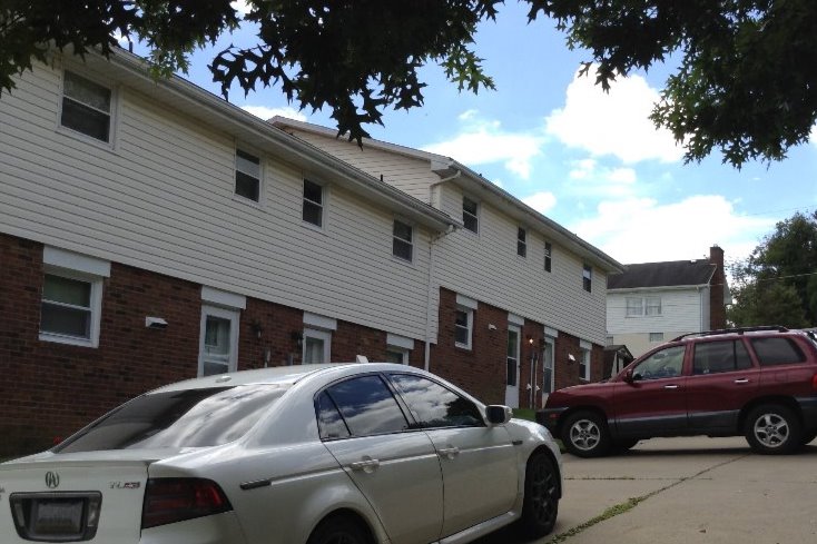 Zelt Street - Rear Parking View - 30 Zelt St