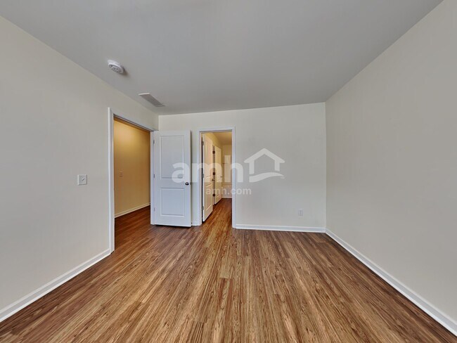 Building Photo - 178 Orion Way