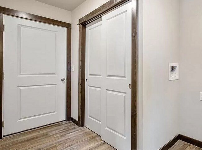 Building Photo - 3 Bedroom 2 1/2 Bathroom Townhouse- NEWLY BUILT-