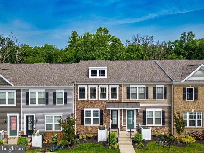 Building Photo - 6169 Camerons Ferry Dr