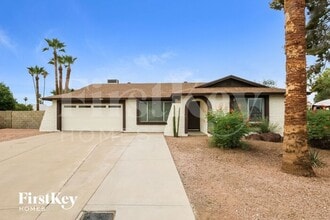 Building Photo - 3350 S George Dr