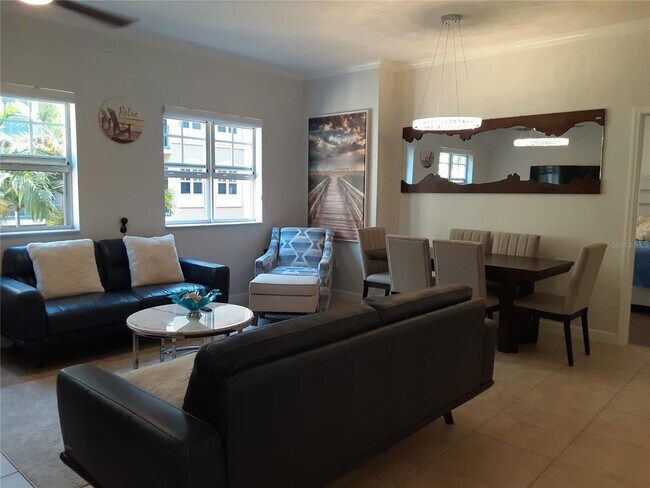 Building Photo - 1064 N Tamiami Trl