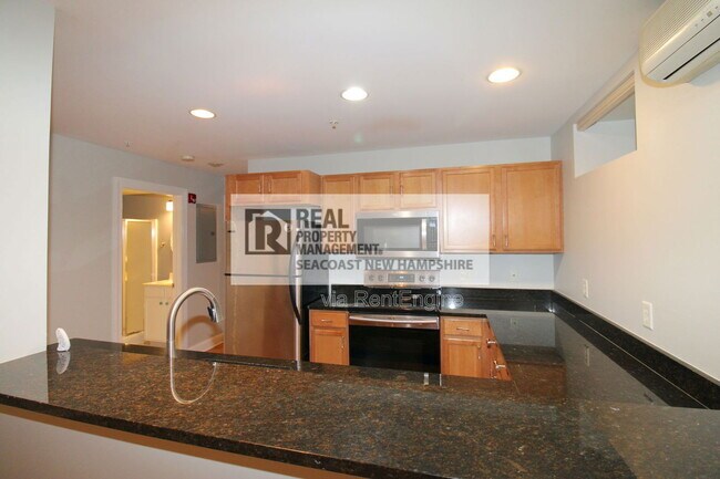 Building Photo - 159 State Street