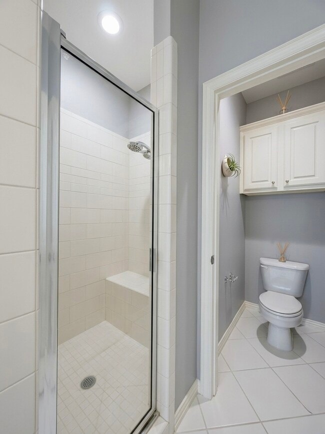 Building Photo - 7202 Harmony Cove