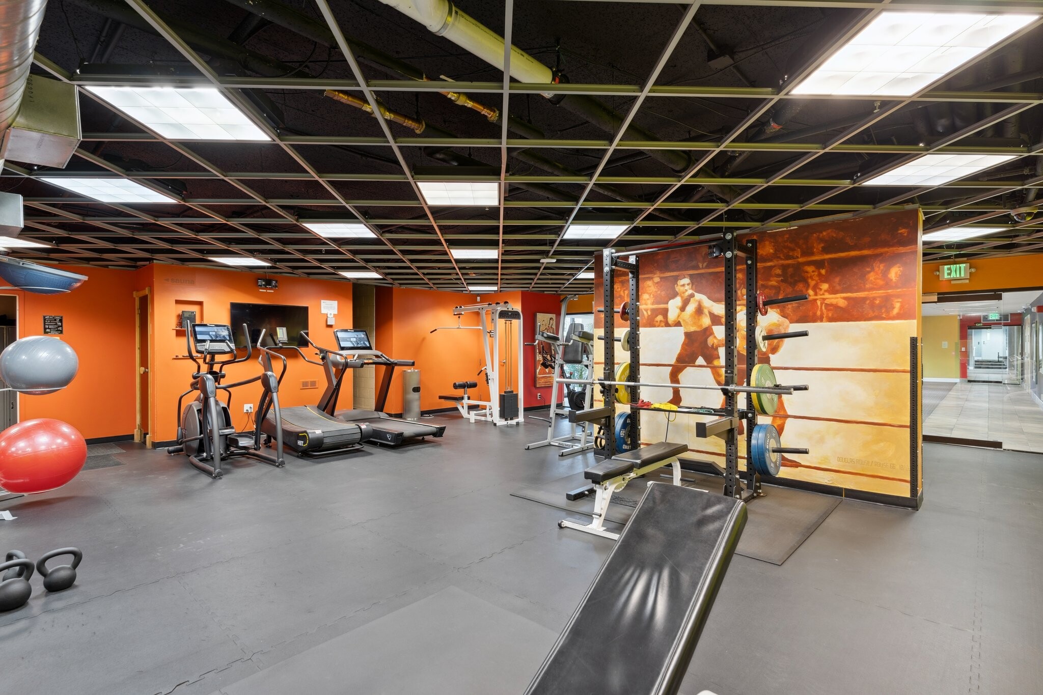 Community gym - 417 E Kiowa St