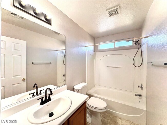 Building Photo - 4182 Cashew Ct