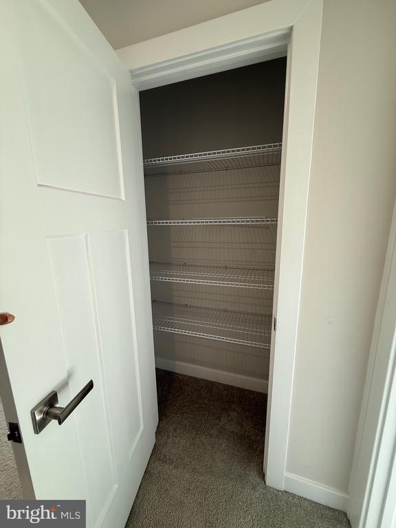 Building Photo - 440 Tree Of Heaven Way