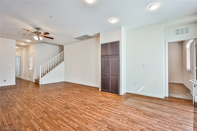 Building Photo - 1172 Via Dimartini