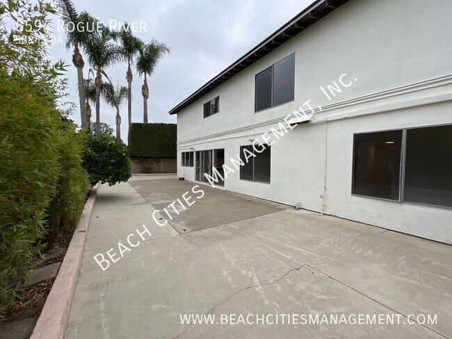 Building Photo - 8594 Rogue River Ave