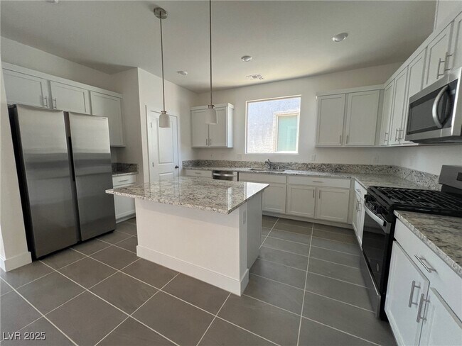 Building Photo - 7550 Quail Rock Ave