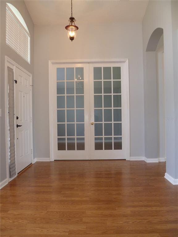 Building Photo - 6936 Cohasset Cir