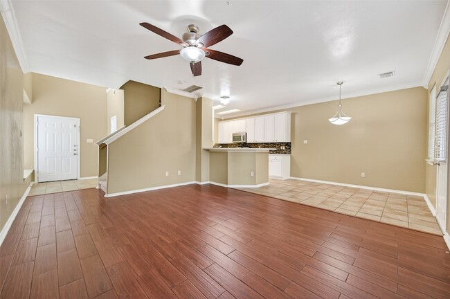 Building Photo - 54 Blue Creek Pl