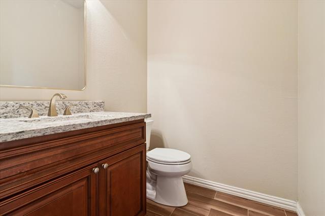 Building Photo - 1206 Antoinette Dr