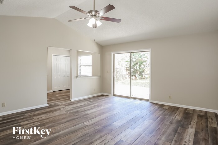 Building Photo - 1741 Chandelier Cir E
