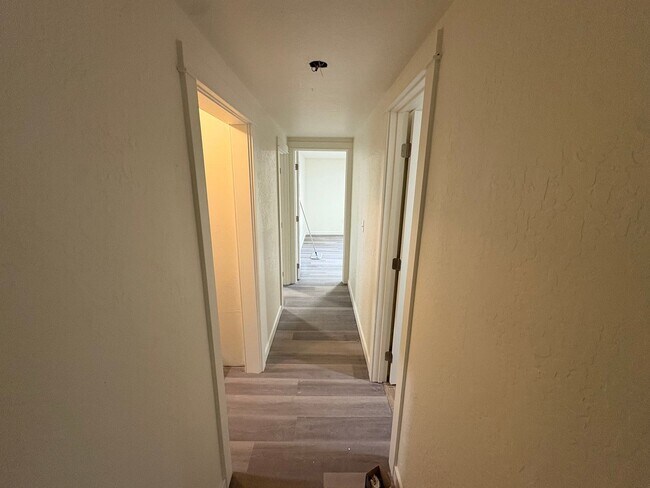 Building Photo - 4 bed 3 Bath Near Downtown CDA