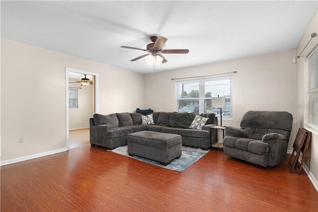 Building Photo - 1003 Dora Ave