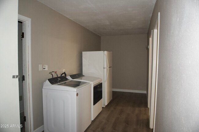 Building Photo - 8334 N 55th Ave