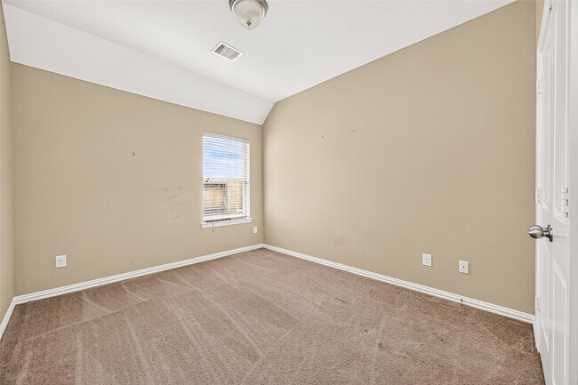 Building Photo - 20234 Fossil Valley Ln