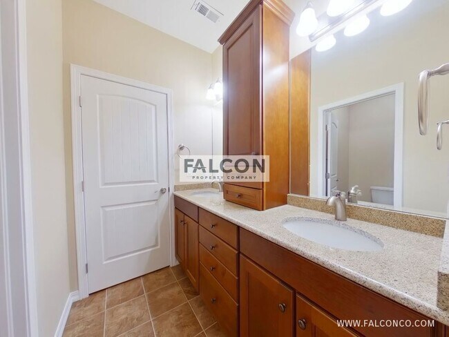 Building Photo - 2153 Windwalker Grv