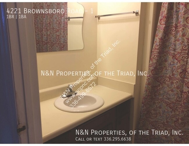 Building Photo - 4221 Brownsboro Rd