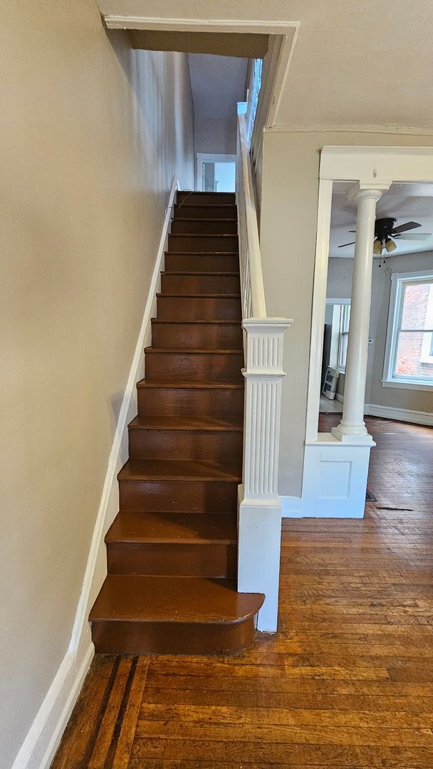 Building Photo - Refreshed 3 BR Home in Southwest Philly