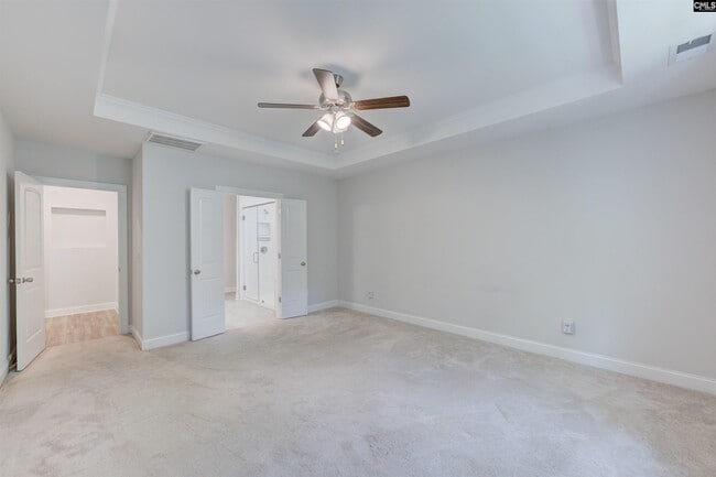 Building Photo - 300 Sunnycrest Ln