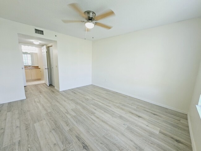 Building Photo - 4151 San Marino Blvd