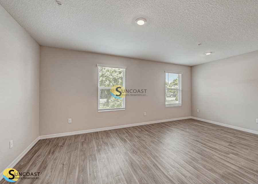 Building Photo - 9532 Hood Rd