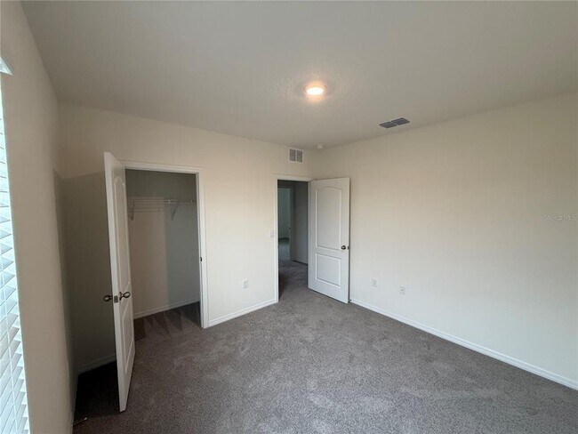 Building Photo - 1148 Cascades Ave