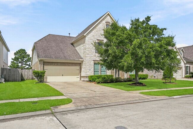 Building Photo - 14403 Lakepointe Bend Ln