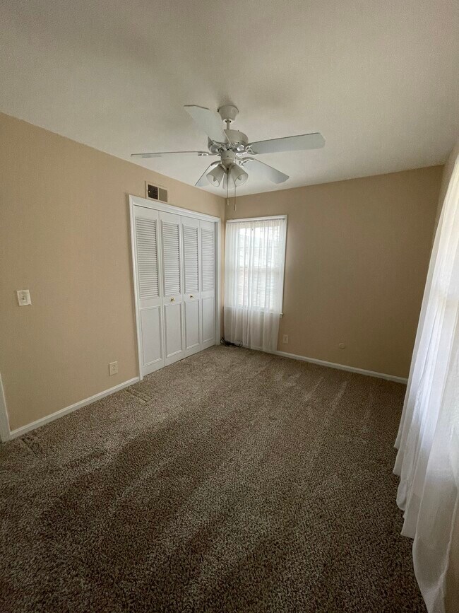 Bedroom - 1934 Wildwood
