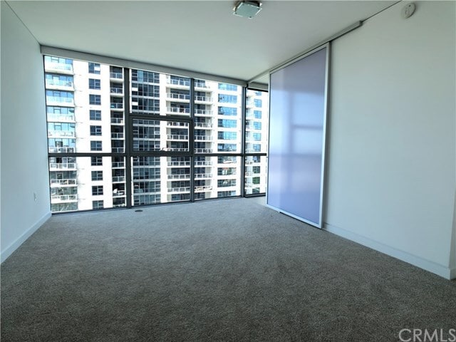 Building Photo - 9 MacArthur Pl