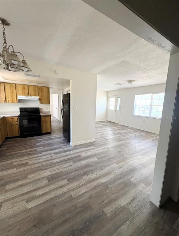 Building Photo - 8151 Hixton Dr